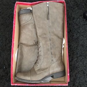 knee High Boots 👢